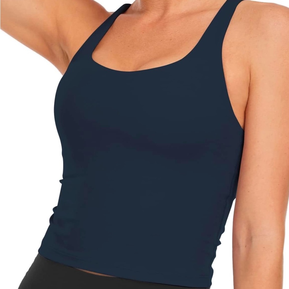 HeyNuts Longline Zeal Bras Medium Impact Wirefree Sports Bras Workout Tank Top.